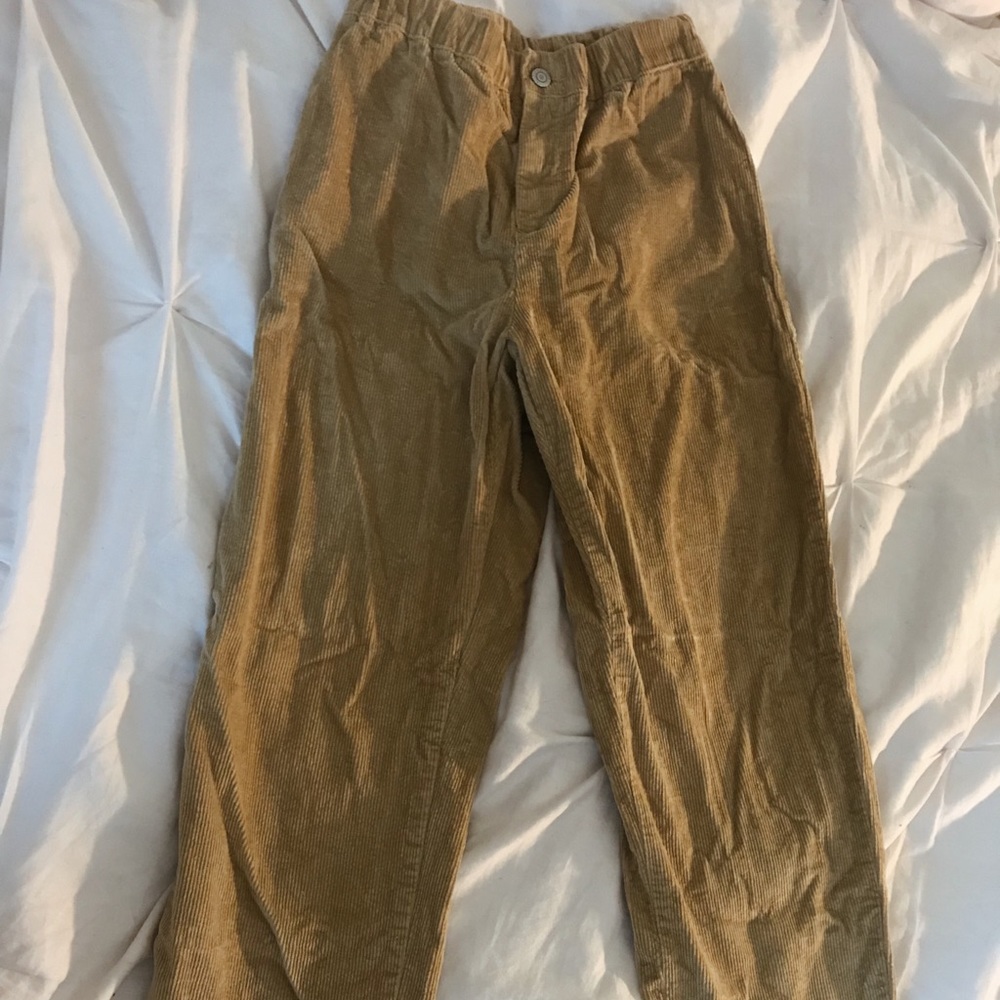 Brandy Melville courdory pants